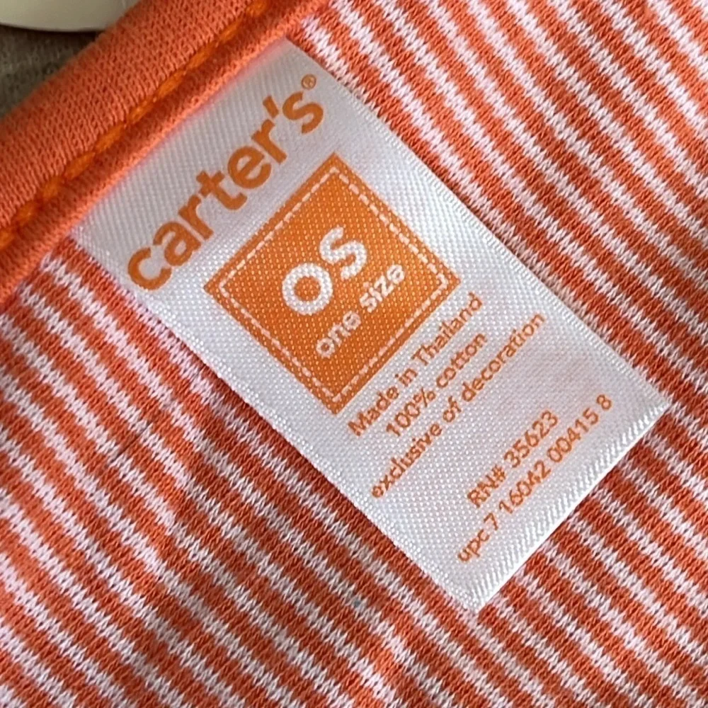 Brand New Set of 2 Carter’s Cloth Baby Bibs Orange Halloween Tiger Jungle Animal